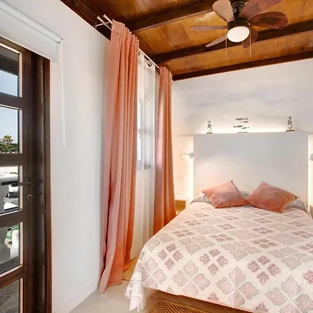 Apartment El Drago